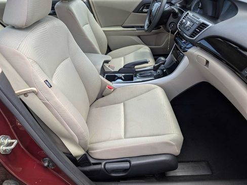 Used 2016 Honda Accord LX image 18