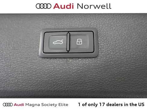 Used 2018 Audi Q5 2.0T Premium Plus w/ Premium Plus Package AWD/4WD image 17