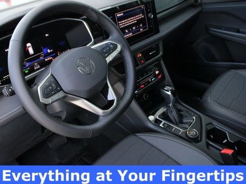 New 2025 Volkswagen Taos SE AWD/4WD image 2