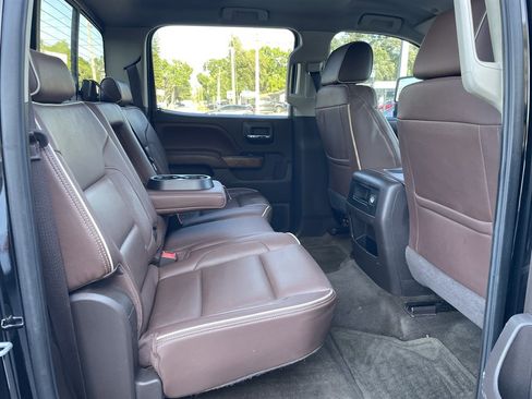 Used 2016 Chevrolet Silverado 2500 High Country w/ Duramax Plus Package image 23