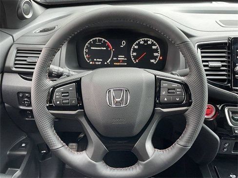 New 2026 Honda Ridgeline Black Edition image 11