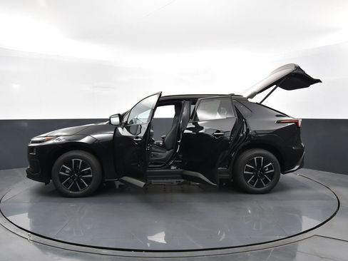 New 2026 Subaru Solterra Premium image 34