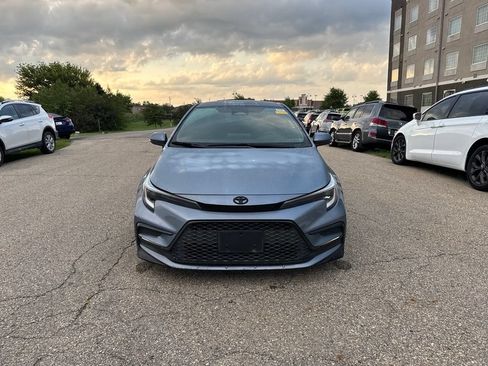 Used 2023 Toyota Corolla SE FWD image 12