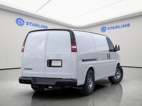 New 2025 Chevrolet Express 2500 w/ Driver Convenience Package RWD image 4