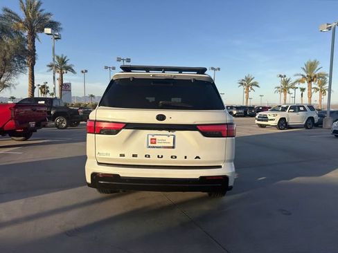 Certified 2024 Toyota Sequoia Platinum AWD/4WD image 6