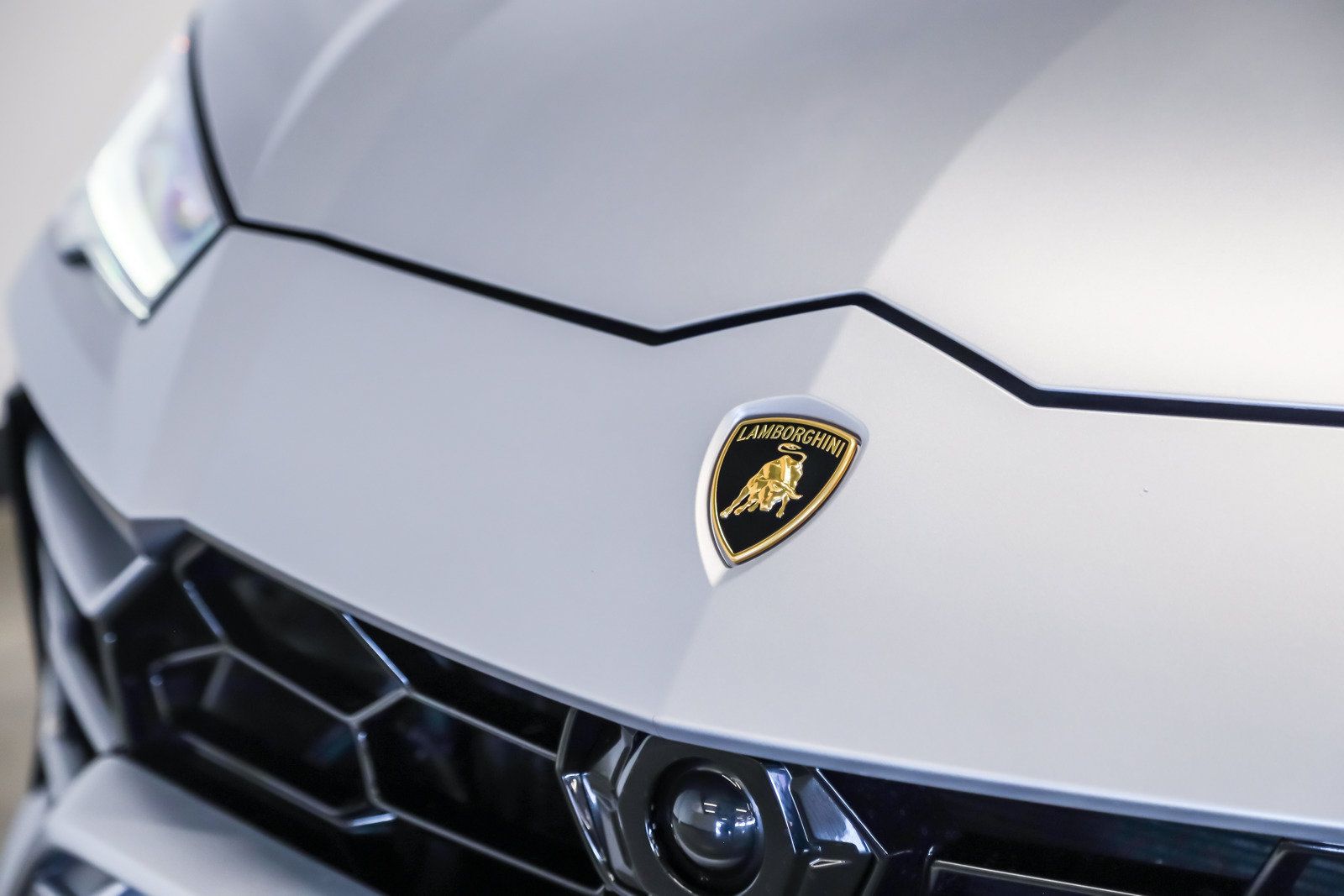Used 2022 Lamborghini Urus AWD/4WD image 22