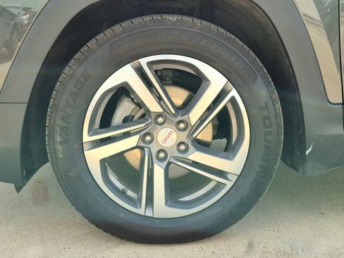 Used 2020 GMC Terrain SLT w/ Preferred Package FWD image 9