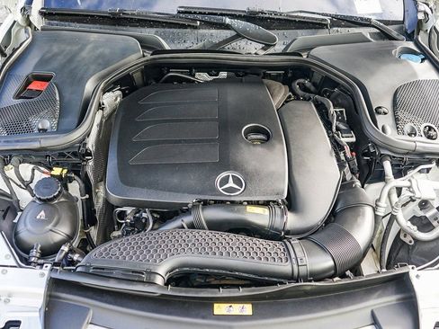 Used 2022 Mercedes-Benz E 350 Sedan image 14