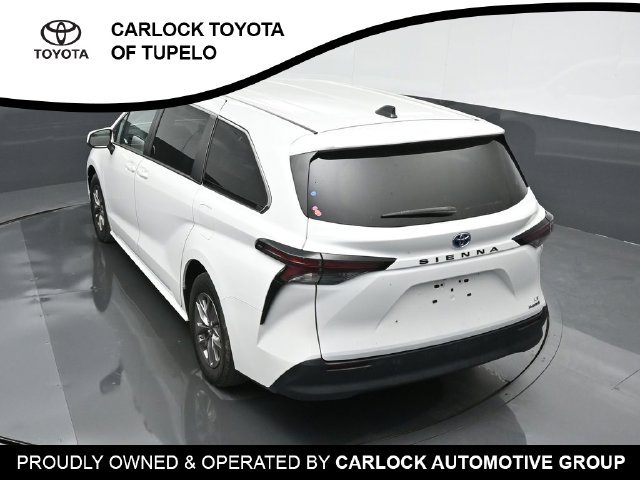 Used 2023 Toyota Sienna LE FWD image 51