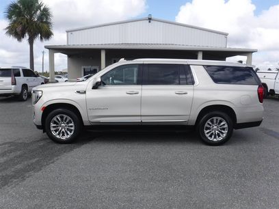Used 2021 GMC Yukon XL SLT w/ SLT Luxury Plus Package