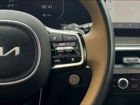 Used 2024 Kia Sorento SX Prestige w/ Olive Brown Leather Package image 21