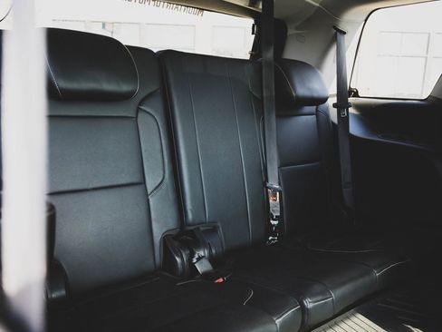 Used 2019 Chevrolet Tahoe Premier image 34