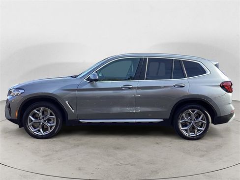 Used 2024 BMW X3 xDrive30i w/ Convenience Package image 2