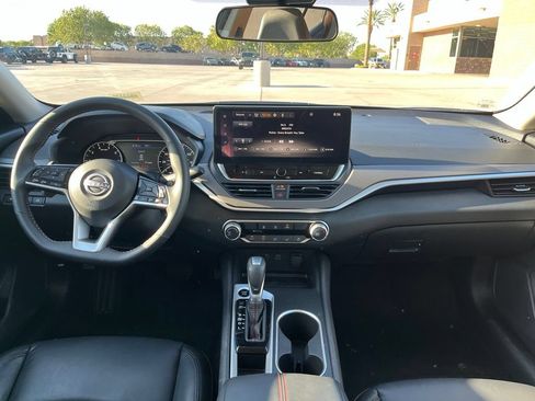 Used 2026 Nissan Altima 2.5 SR FWD image 12
