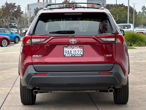 Certified 2022 Toyota RAV4 XLE image 6