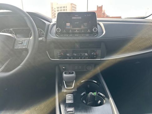 New 2026 Nissan Rogue SV image 18