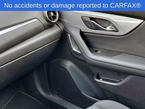 Used 2024 Chevrolet Blazer LT image 27