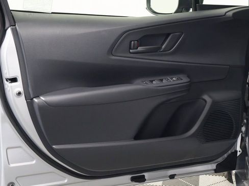 New 2026 Toyota Prius Plug-In Hybrid image 7