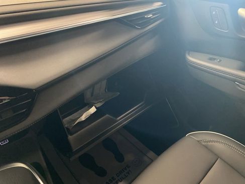 Used 2026 Buick Enclave Preferred image 32