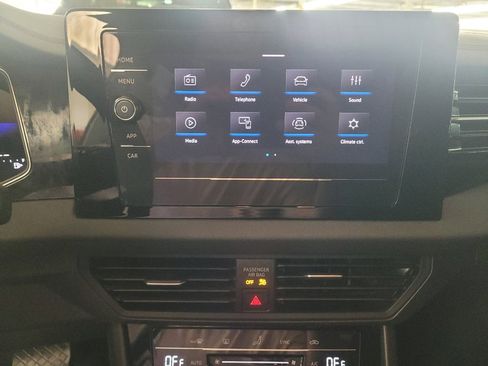 Used 2025 Volkswagen Jetta S FWD image 25
