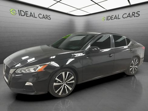 Used 2020 Nissan Altima 2.5 SR FWD image 1