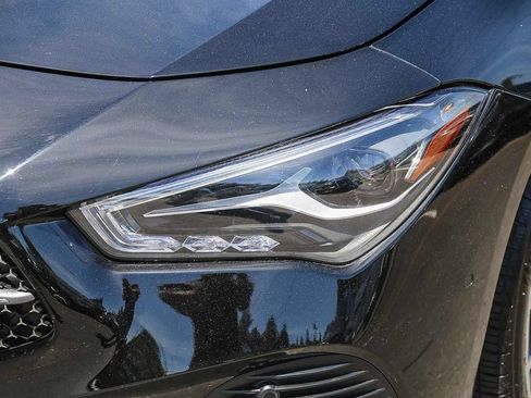 Certified 2025 Mercedes-Benz CLA 250 image 7