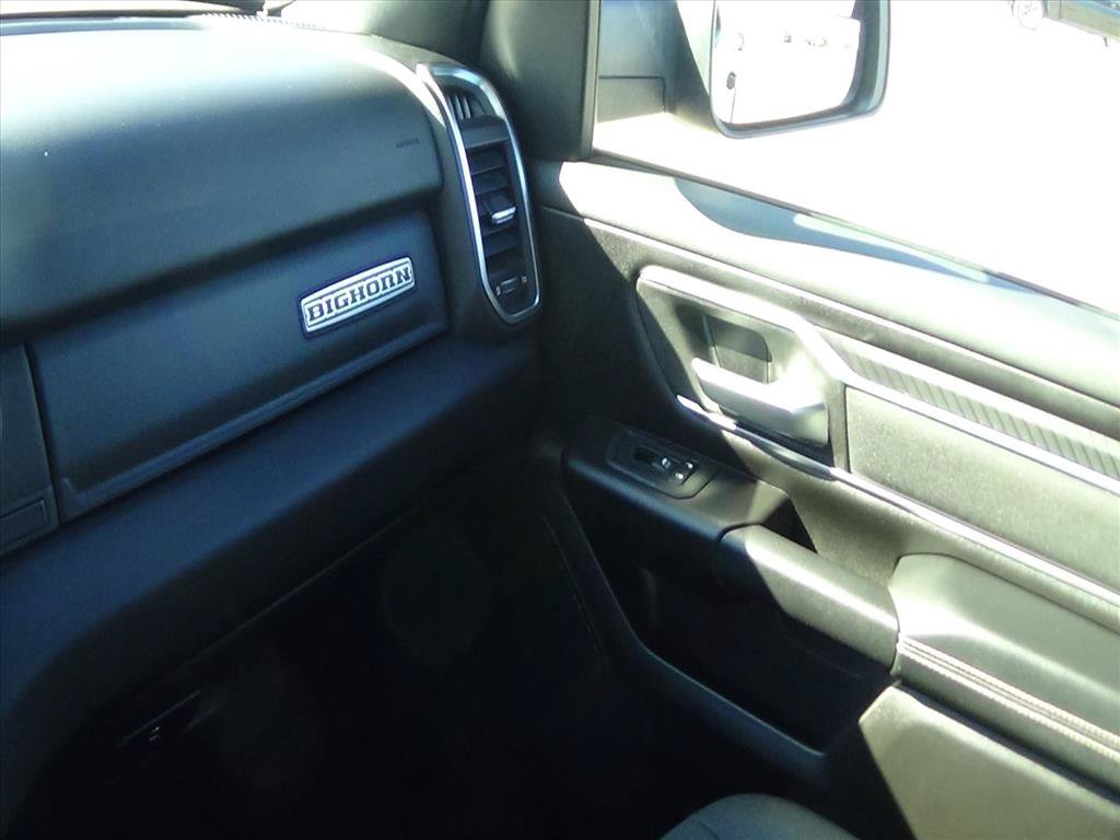 Used 2025 RAM 1500 Big Horn AWD/4WD image 29