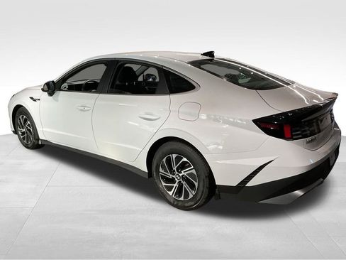 New 2026 Hyundai Sonata Blue FWD image 6