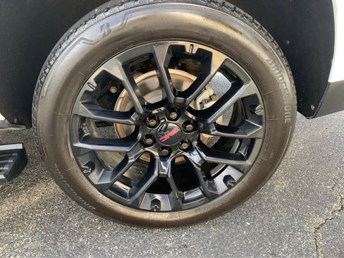 Used 2023 GMC Yukon Denali w/ Max Trailering Package image 8