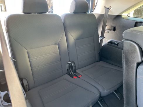 Used 2019 Kia Sorento LX image 45