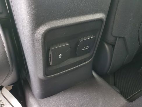 Used 2023 Ford Bronco Black Diamond w/ Sasquatch Package image 24