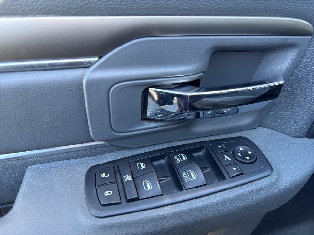 Used 2016 RAM 2500 Big Horn AWD/4WD image 17