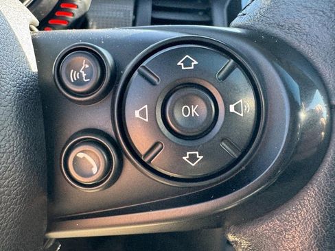 Used 2015 MINI Cooper 2-Door Hardtop image 17