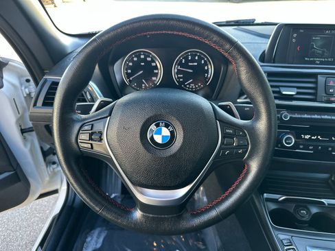 Used 2018 BMW 230i Convertible image 15