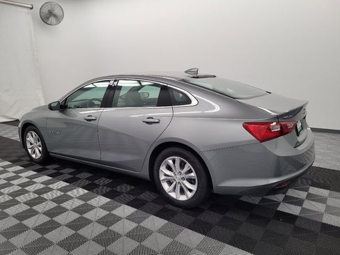 Used 2023 Chevrolet Malibu LT FWD image 3
