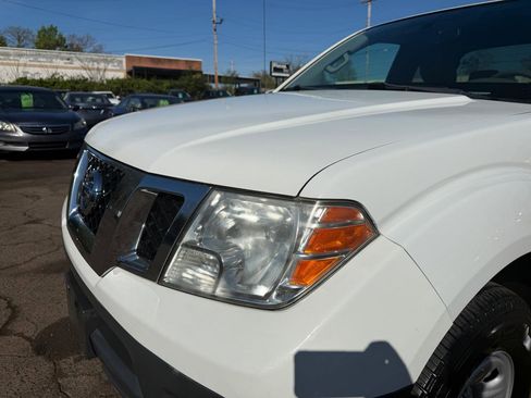 Used 2015 Nissan Frontier S RWD image 11