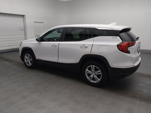 Used 2021 GMC Terrain SLE FWD image 3