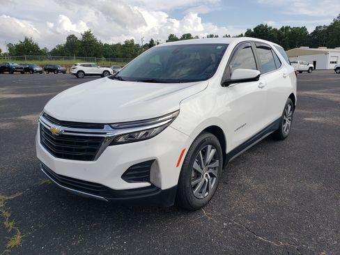 Used 2022 Chevrolet Equinox LT FWD image 2
