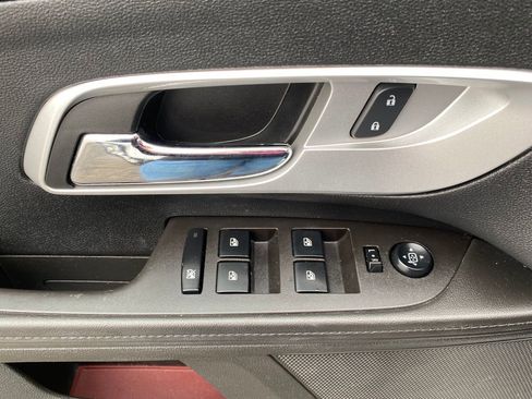 Used 2015 Chevrolet Equinox LS image 12