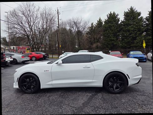 Used 2022 Chevrolet Camaro LT w/ RS Package RWD image 4