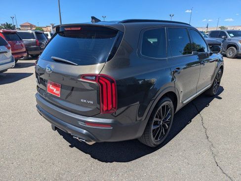Used 2020 Kia Telluride SX w/ SX Prestige Package AWD/4WD image 5