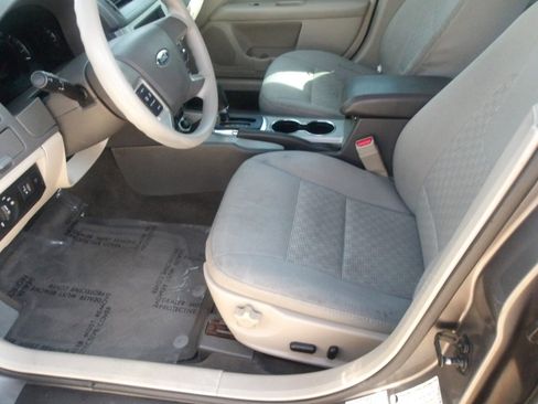 Used 2012 Ford Fusion SE image 19