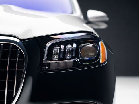 Used 2024 Mercedes-Benz Maybach GLS 600 Maybach GLS 600 image 10