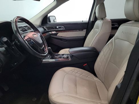 Used 2018 Ford Explorer Platinum AWD/4WD image 14
