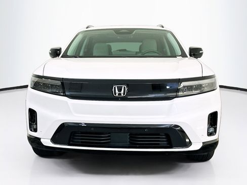 Used 2025 Honda Prologue Elite image 2