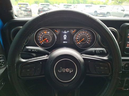 Used 2022 Jeep Wrangler Unlimited Sport AWD/4WD image 18