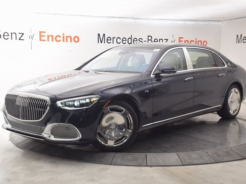 New 2026 Mercedes-Benz Maybach S 680 4MATIC image 2