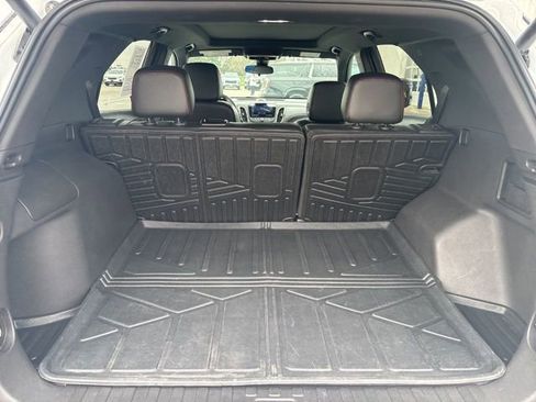 Used 2023 Chevrolet Equinox RS w/ RS Leather Package AWD/4WD image 21