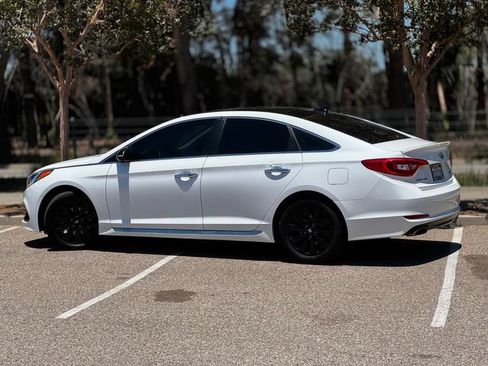 Used 2017 Hyundai Sonata Sport w/ Value Edition Package 02 FWD image 13
