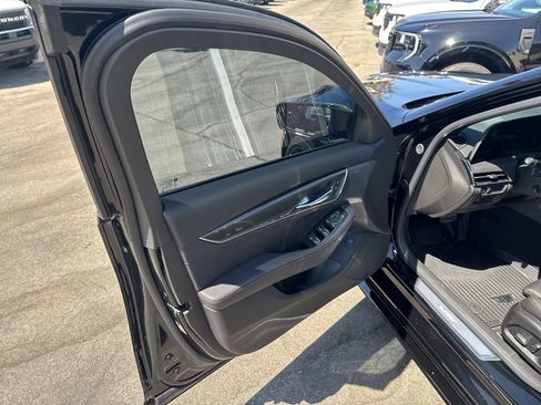 Used 2026 Cadillac CT5 V w/ LPO, ONYX Package RWD image 7